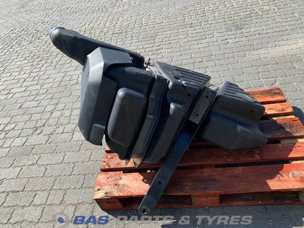 DAF AdBlue tank 2297062 DAF AdBlue tank 2297062