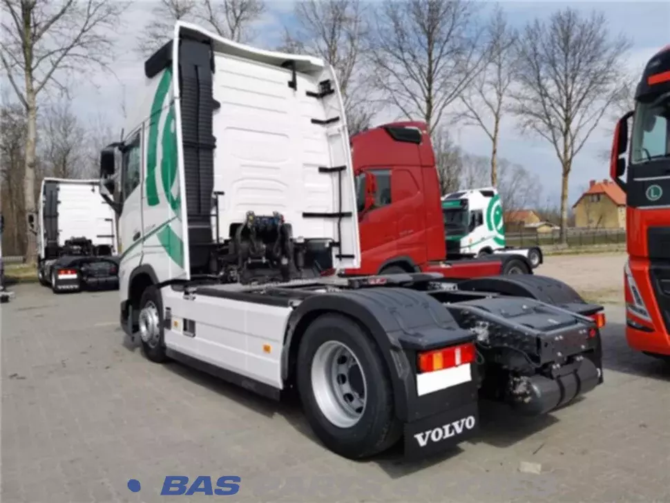 Dokładki Volvo FH4B Dokładki Volvo FH4B
