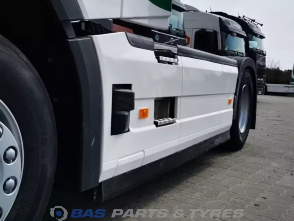 Dokładki Volvo FH4B Dokładki Volvo FH4B