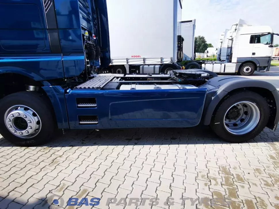 Dokładki MAN NEW TGX G1982 Dokładki MAN NEW TGX G1982