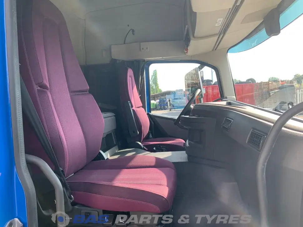Volvo FM5 Globetrotter L2H2 84213718 Volvo FM5 Globetrotter L2H2 84213718