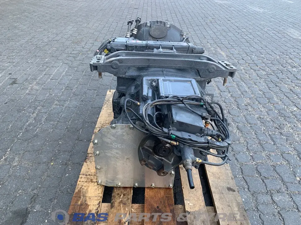 Scania GRS905R Opticruise Gearbox 2475808 Scania GRS905R Opticruise Gearbox 2475808