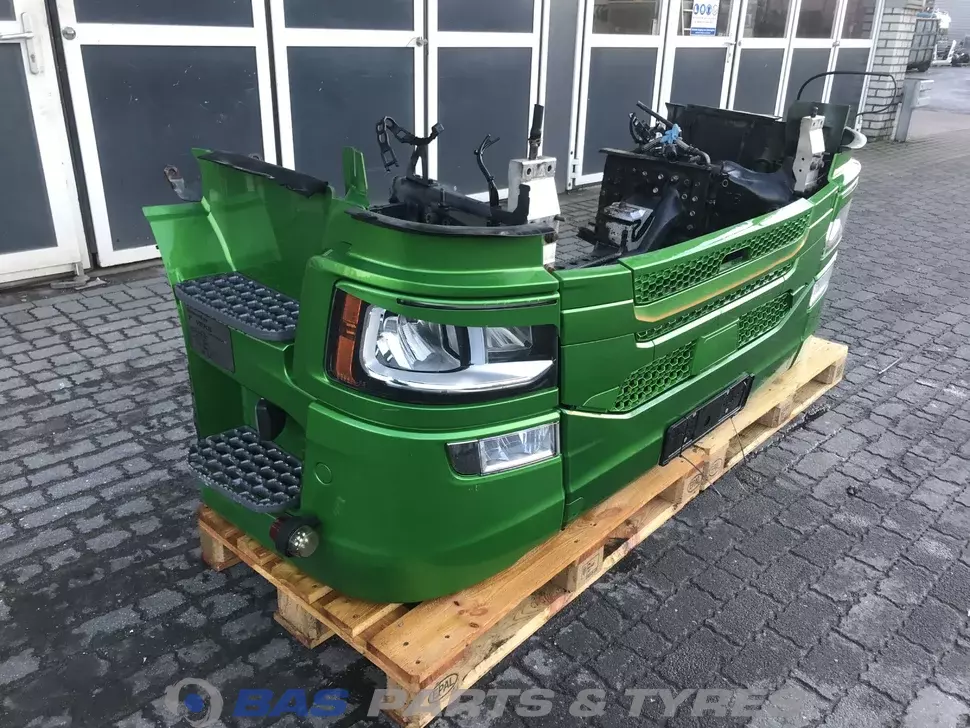 Paraurti Scania 3082333 | BAS Parts & Tyres