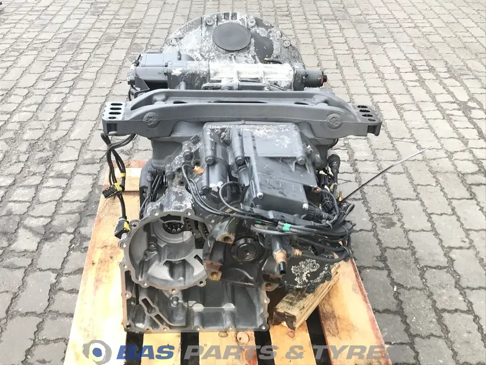 Scania GRS895R Opticruise Boîte de vitesses 2475796 Scania GRS895R Opticruise Boîte de vitesses 2475796