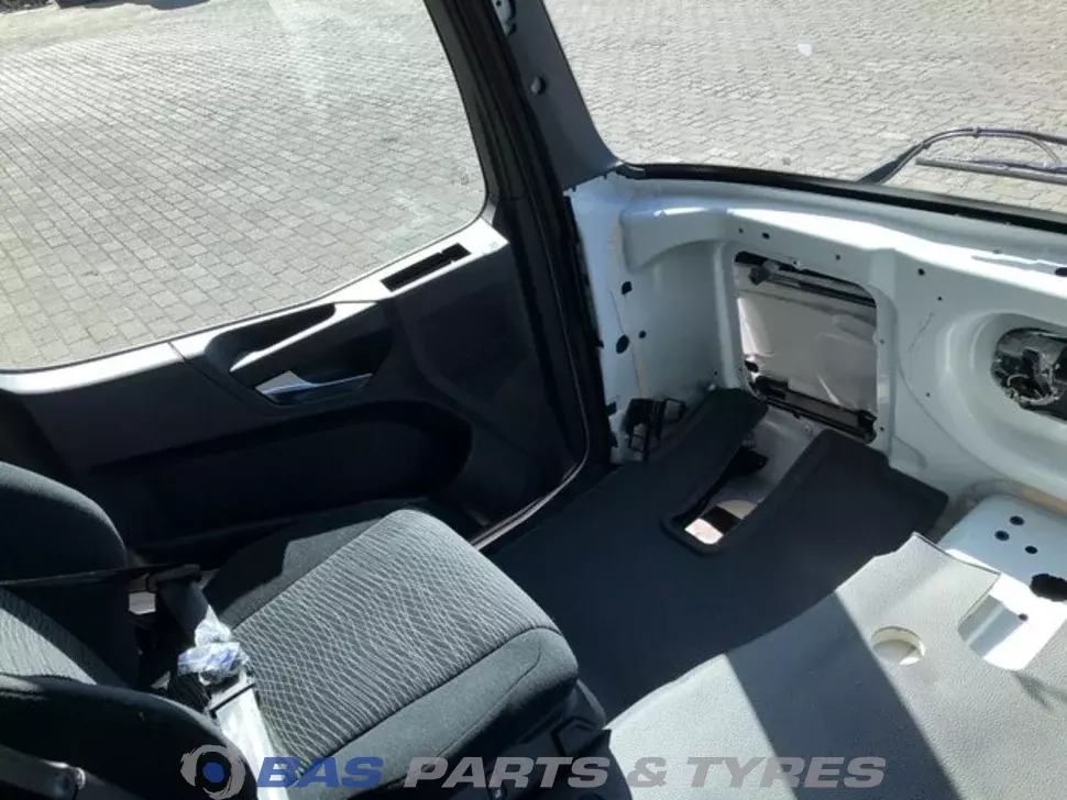 Mercedes Actros MP5 ClassicSpace M-cab L1EH1 A 000 600 01 01 Mercedes Actros MP5 ClassicSpace M-cab L1EH1 A 000 600 01 01
