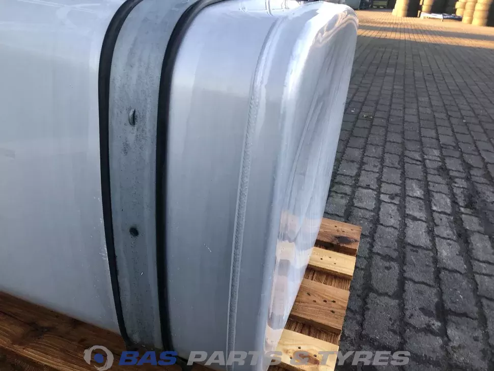 Tanque de combustivel MAN 390 Liter 81122015920 Tanque de combustivel MAN 390 Liter 81122015920
