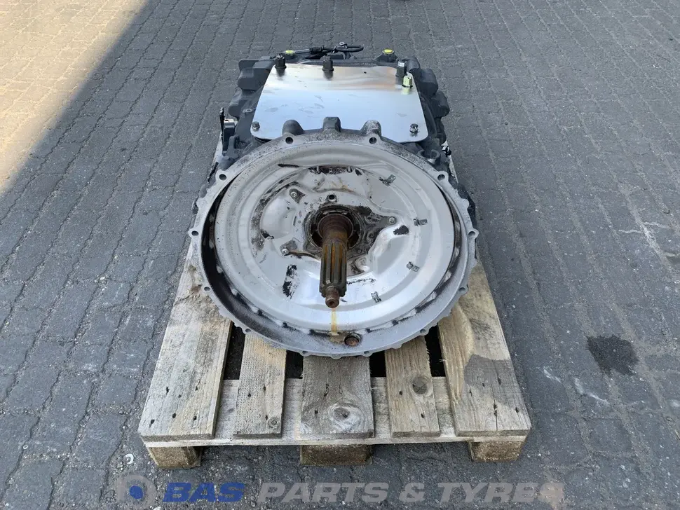MAN 12TX2620 DD TraXon Boîte de vitesses 81301010202 MAN 12TX2620 DD TraXon Boîte de vitesses 81301010202