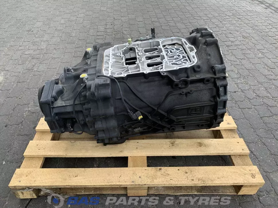 MAN 12TX2620 DD TraXon Boîte de vitesses 81301010202 MAN 12TX2620 DD TraXon Boîte de vitesses 81301010202