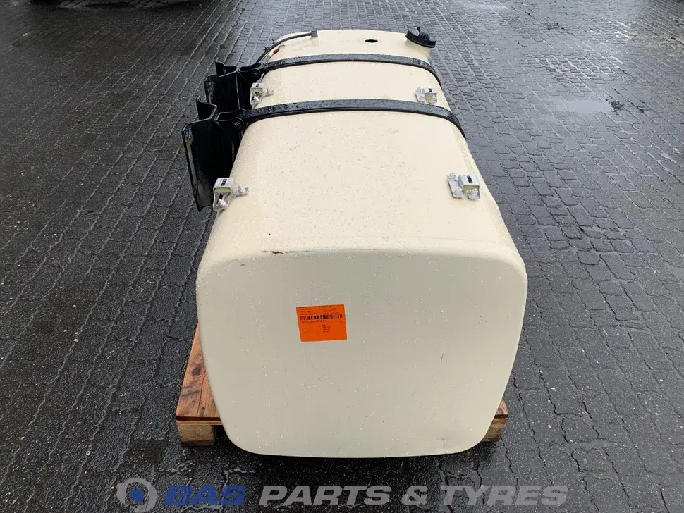 Réservoir carburant DAF 700 Liter 1624519 Réservoir carburant DAF 700 Liter 1624519