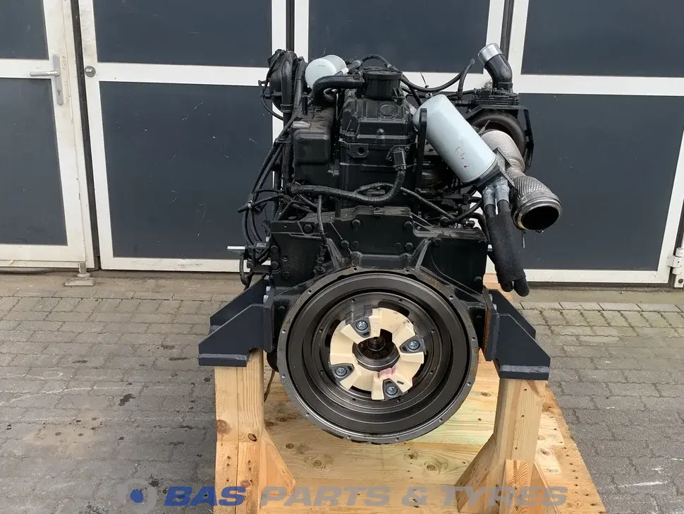 Engine Doosan DL08-MFE00 Engine Doosan DL08-MFE00
