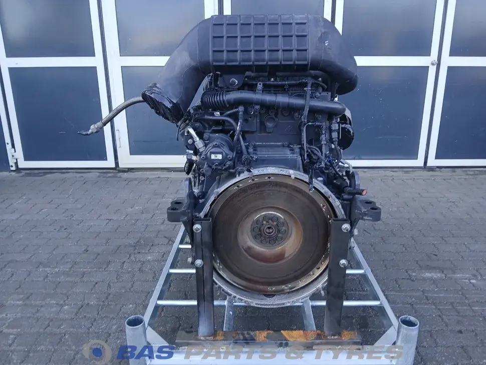 Engine Renault DTI8 280 K5 7422810741 Engine Renault DTI8 280 K5 7422810741
