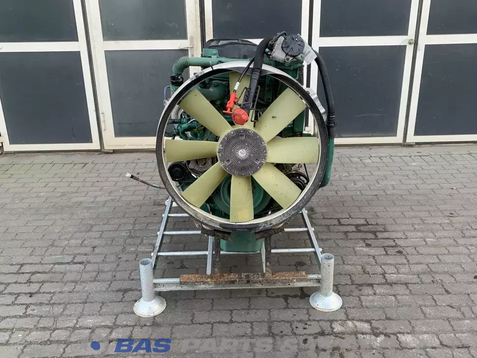 Engine Volvo D13K 540 K7 23489240 Engine Volvo D13K 540 K7 23489240