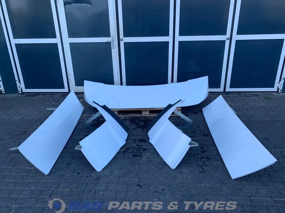 Kit de becquet DAF XF G2 Sleeper High Cab L2H2 2302933 Kit de becquet DAF XF G2 Sleeper High Cab L2H2 2302933