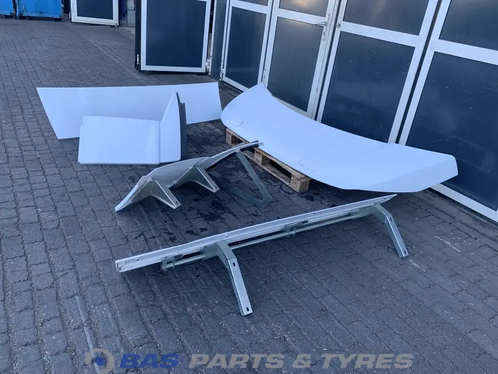 Kit de becquet DAF XF G2 Sleeper High Cab L2H2 2302933 Kit de becquet DAF XF G2 Sleeper High Cab L2H2 2302933