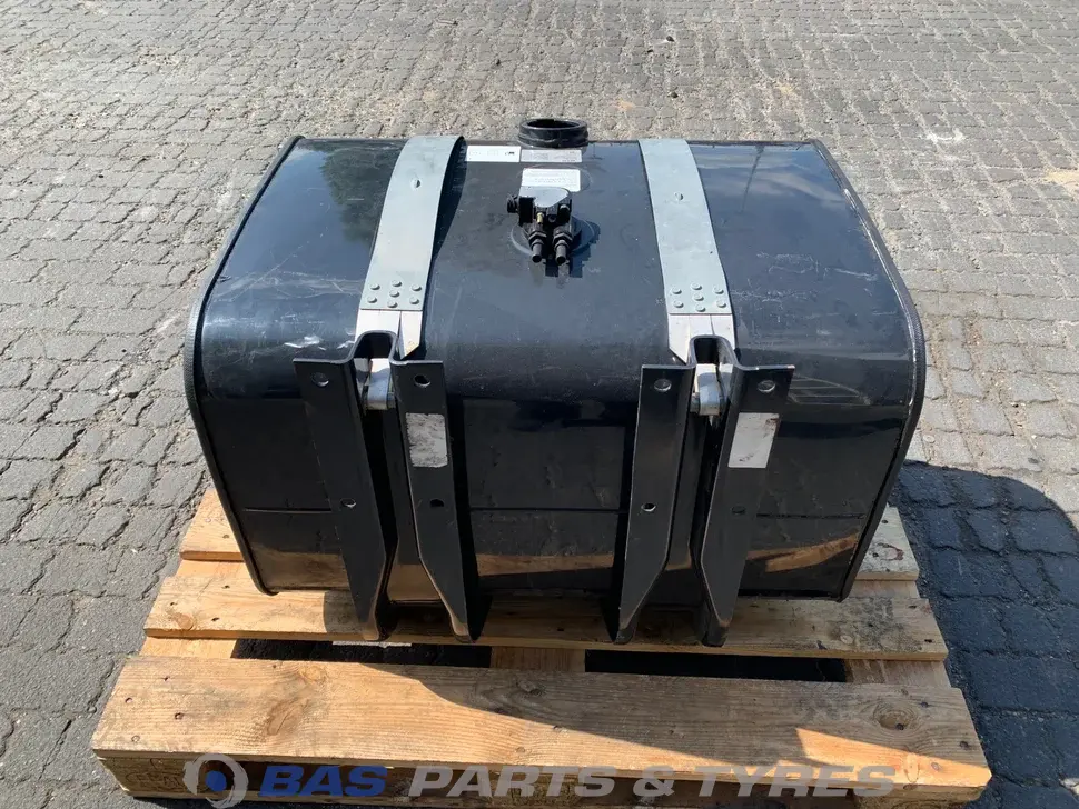 Réservoir carburant MAN 220 Liter 81122015551 Réservoir carburant MAN 220 Liter 81122015551