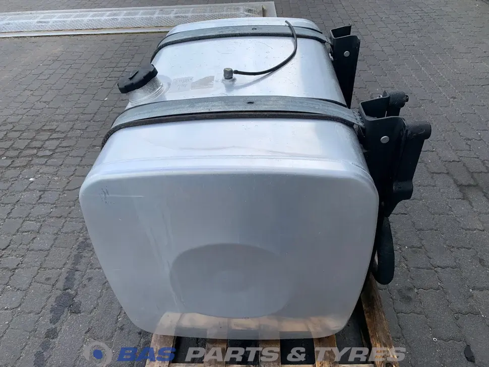 Réservoir carburant MAN 450 Liter 81122015933 Réservoir carburant MAN 450 Liter 81122015933