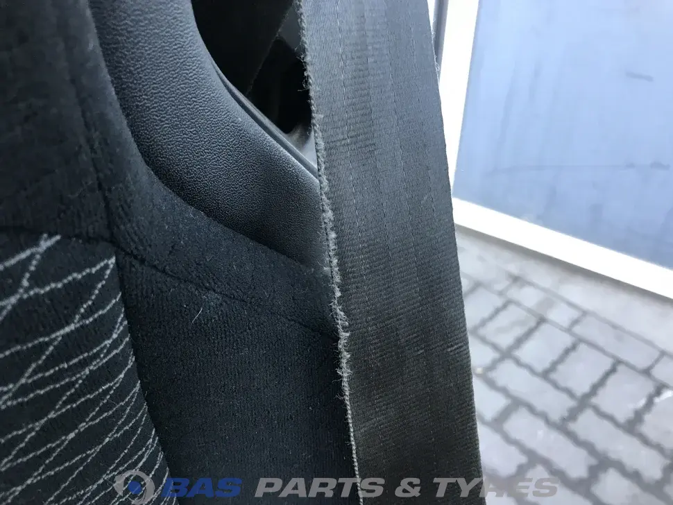طقم مقاعد Mercedes A 960 910 37 03 طقم مقاعد Mercedes A 960 910 37 03