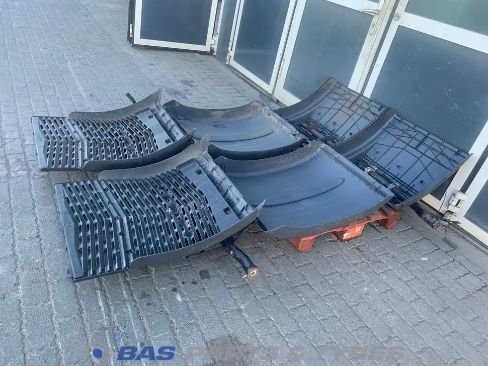 Kit di parafango MAN 81664106604 Kit di parafango MAN 81664106604