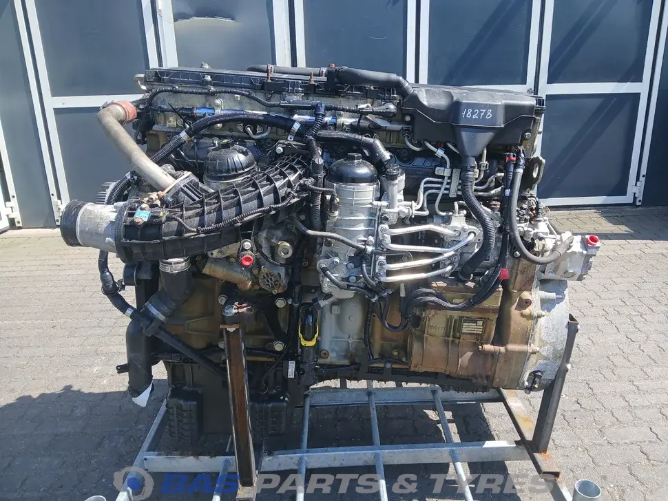 Engine Engine